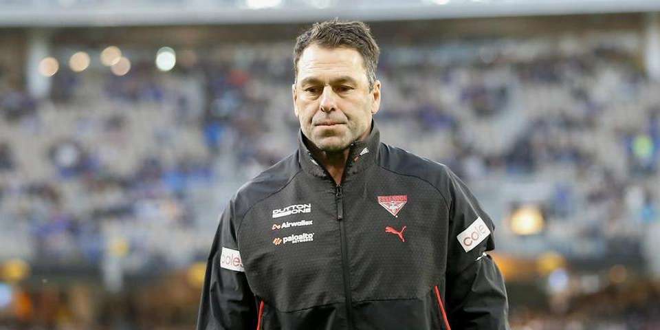 Solomon to keep head down as James Hird talk builds